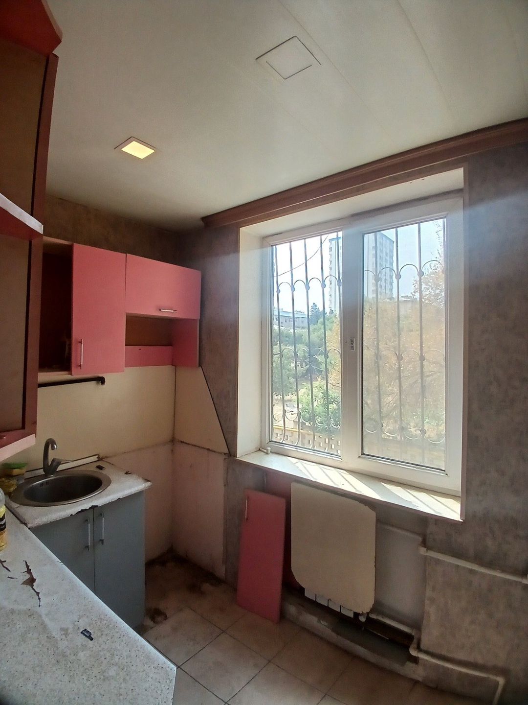 Satılır 1 otaqlı köhnə tikili 40 m² — Mənzil, Bakı (12)
