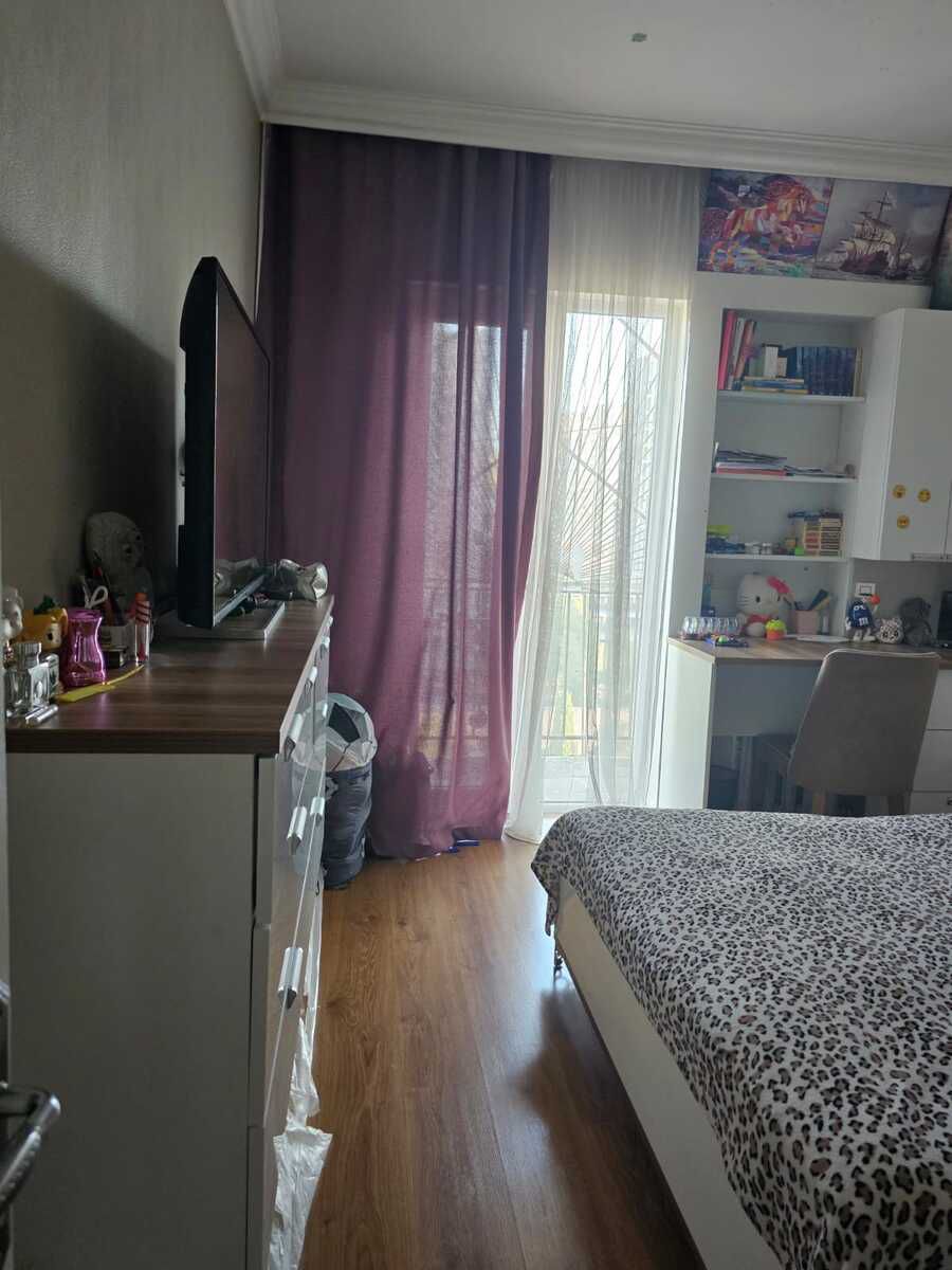 Satılır 4 otaqlı köhnə tikili 100 m² — Mənzil, Bakı (12)