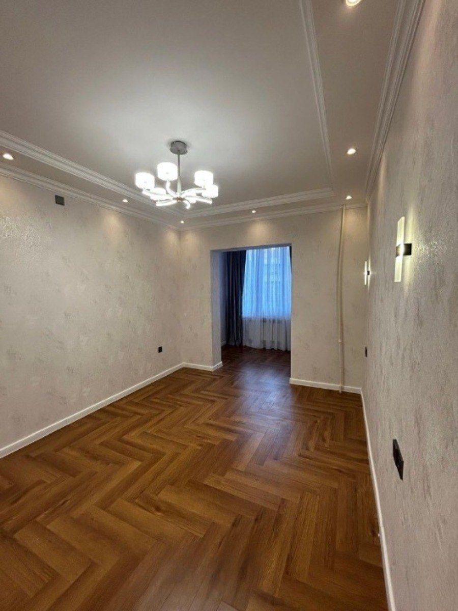 Satılır 2 otaqlı köhnə tikili 65 m² — Mənzil, Bakı (6)