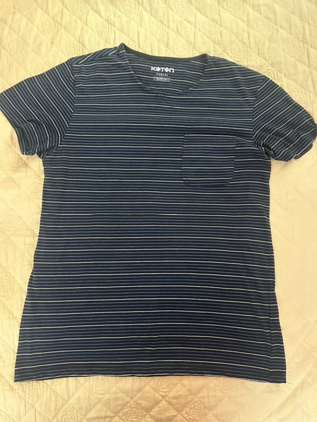 Kişi köynəkləri dəsti - T-shirt 1: Koton Casual markalı, nazik