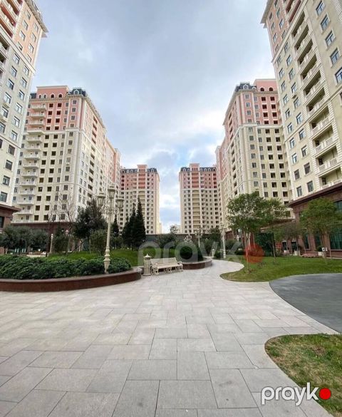 Satılır 2 otaqlı yeni tikili 76 m²