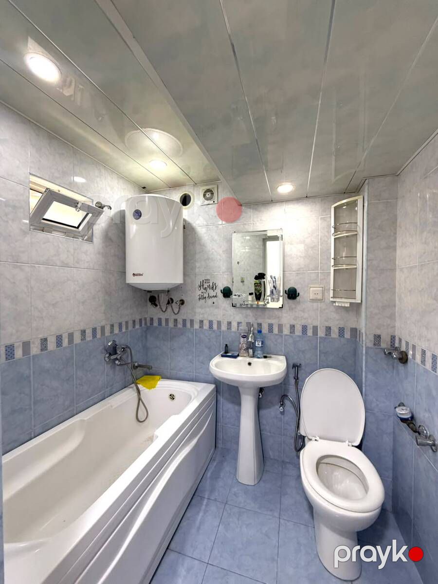 Satılır 2 otaqlı köhnə tikili 50 m² — Mənzil, Bakı (10)