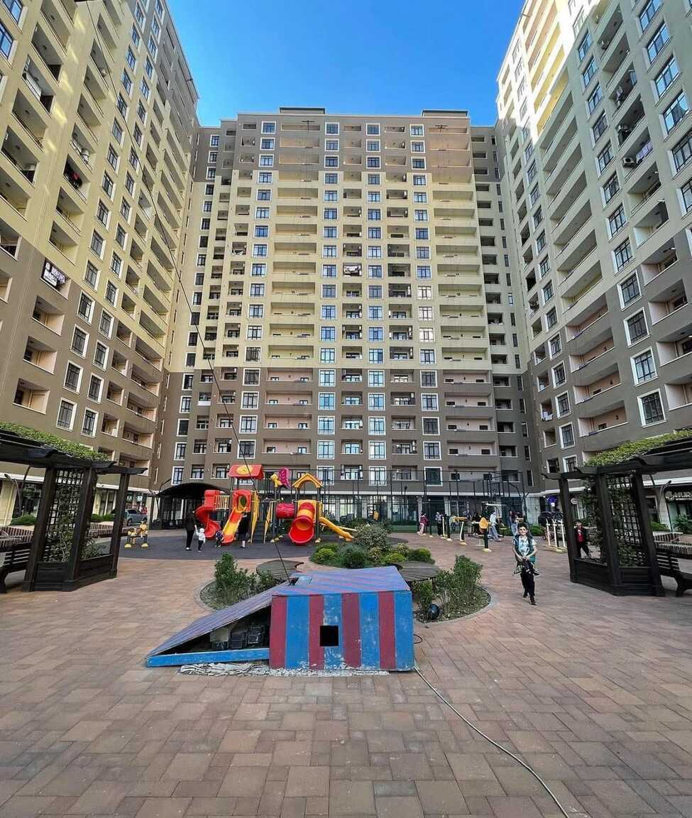 2 otaqlı mənzil 60 m² satılır — Altay Əliyev