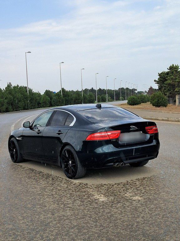 Jaguar XE, 2.0 L, 2017 il, 234 351 km — Avtomobillər, Bakı (10)