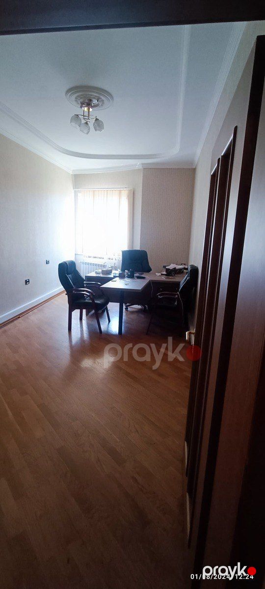 İcarəyə verilir 8 otaqlı ofis 560 m² — Ofis, Bakı (12)