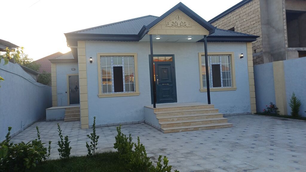 Ramana şuşa qəsəbəsi Pətək market Ramstor un arxası, əsas yoldan 250