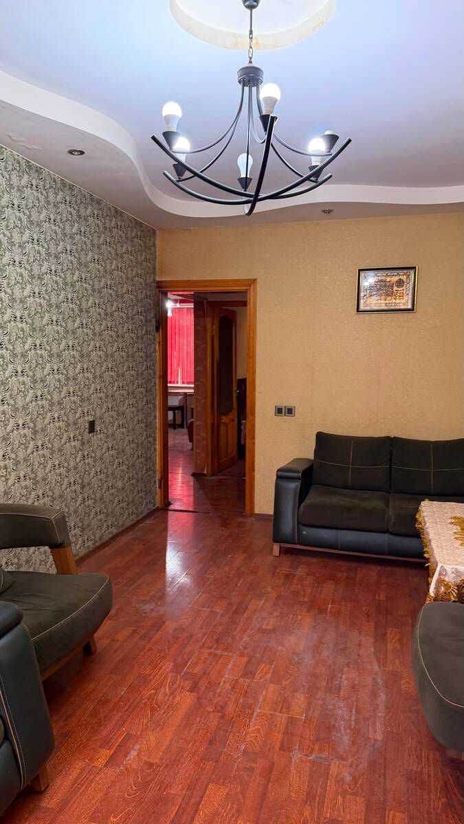Satılır 2 otaqlı köhnə tikili 60 m² — Mənzil, Bakı (2)