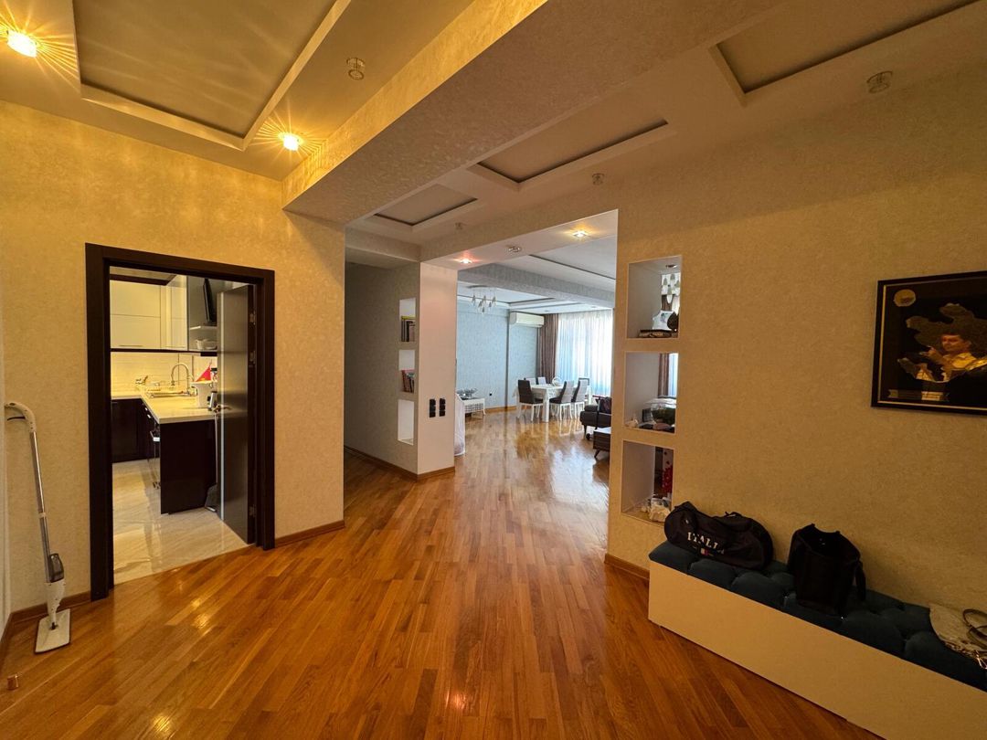 Satılır 3 otaqlı yeni tikili 140 m² — Mənzil, Bakı (5)