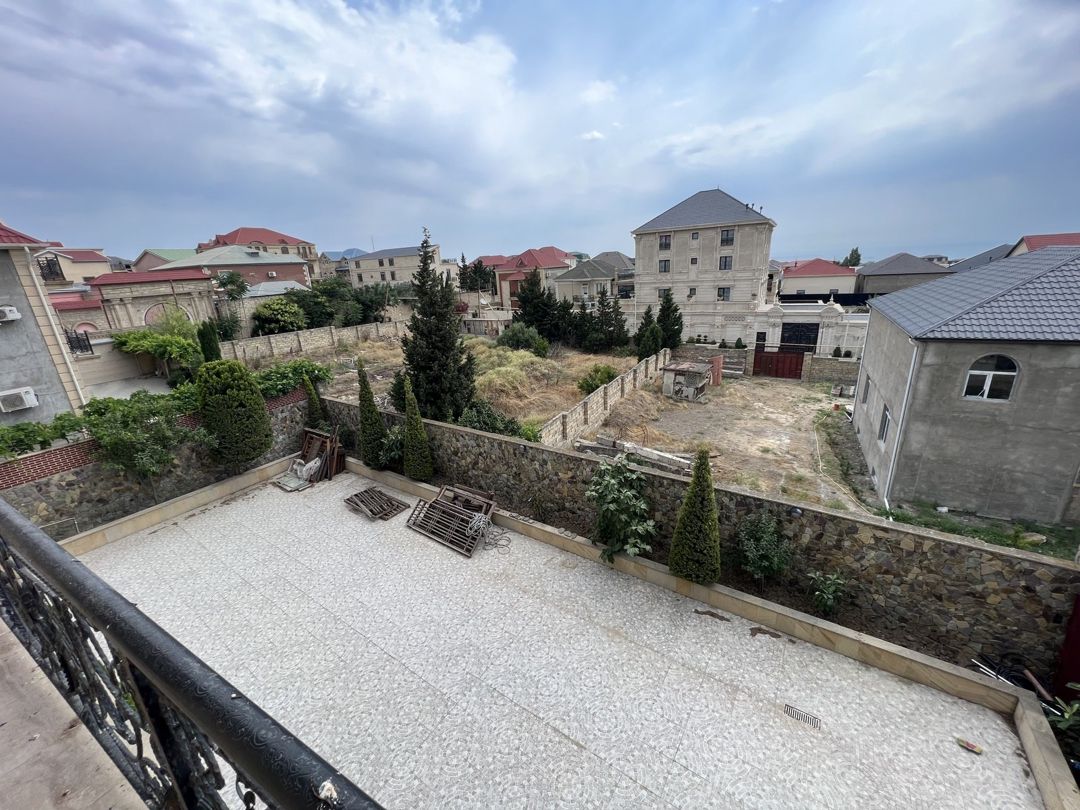 Satılır 5 otaqlı həyət evi/bağ evi 400 m² — Ev, villa, Bakı (3)