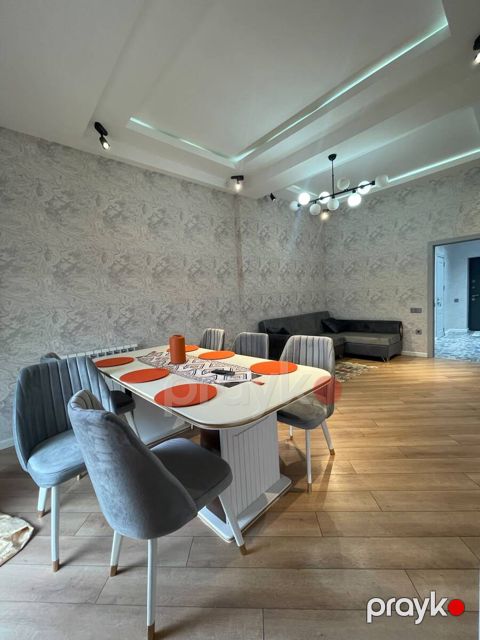 İcarəyə verilir 2 otaqlı yeni tikili 70 m²