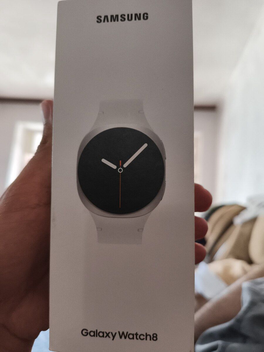 Samsung Galaxy Watch 8 Silver 40mm — Elektronika, Bakı