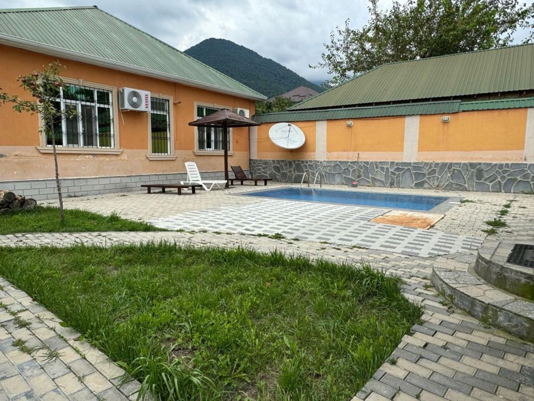 İcarəyə verilir 4 otaqlı həyət evi/bağ evi 200 m² — Ev, villa, Qəbələ (3)