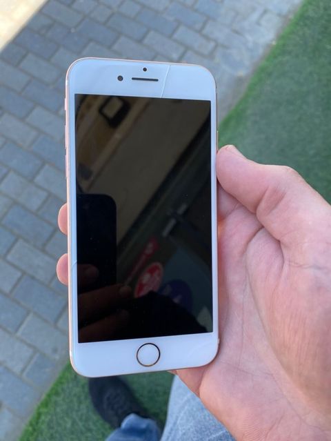 IPhone 7, Rose Gold, Barmaq izi
