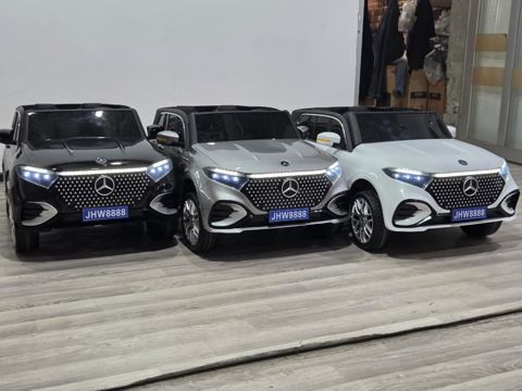 Uşaq avtomobili "Mercedes-Benz 2025"