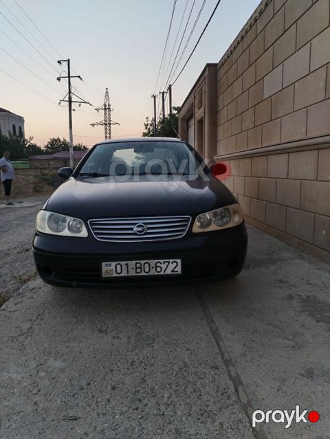 Nissan Sunny: 1.3 l | 2007 il Sedan
