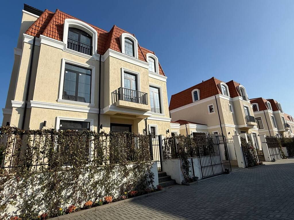Satılır 7 otaqlı həyət evi/bağ evi 310 m² — Ev, villa, Bakı (6)