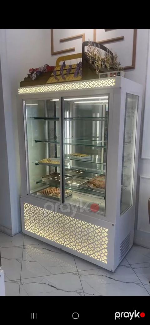 *Seva Xirdalan* Zavod istehsalı şirniyyat soyuducusu satilir — Göyçay