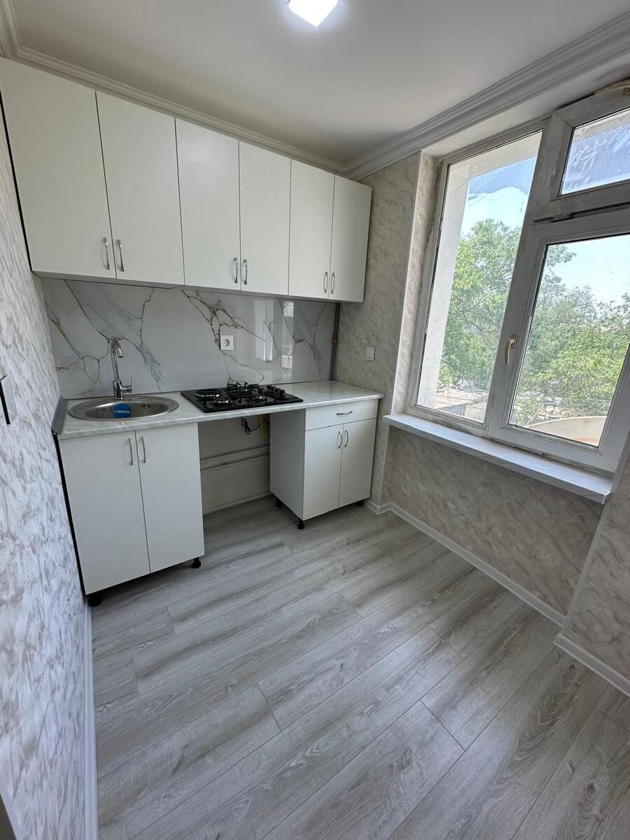 Satılır 1 otaqlı köhnə tikili 30 m² — Mənzil, Sumqayıt