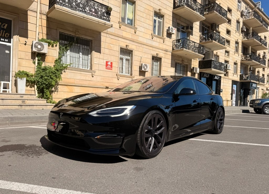Tesla Model S, 2021 il, 55000 km — Автомобили