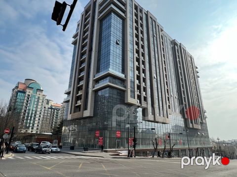 Satılır 4 otaqlı yeni tikili 200 m²