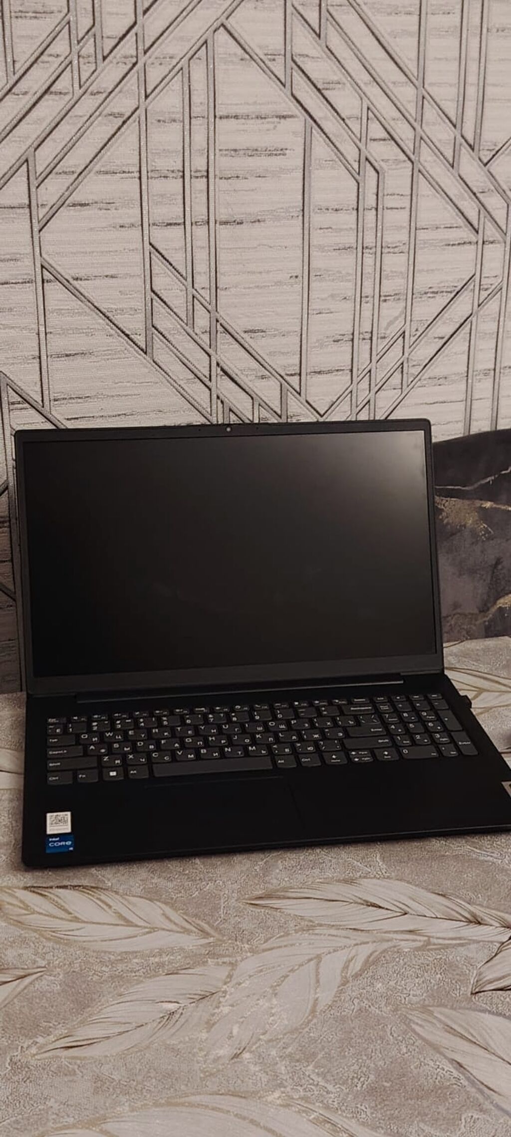 Lenovo V15 G4 13 cü nəsil 512 gb 8 ram İntel UHD GRAPHİCS 4 aydı — Lenovo, Digah (7)