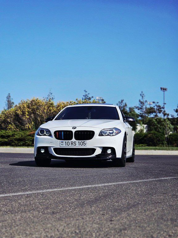 BMW 528, 2.0 L, 2015 il, 255 000 km — Avtomobillər, Bakı
