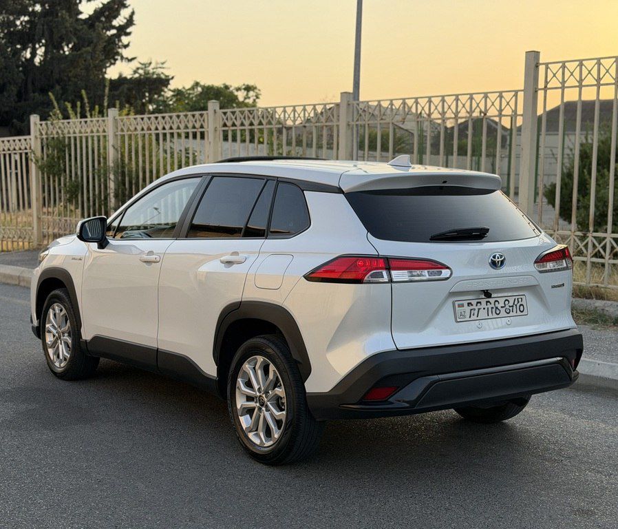 Toyota Frontlander, 2.0 L, 0.91 kWh, 2023 il, 65 000 km — Avtomobillər, Bakı (4)
