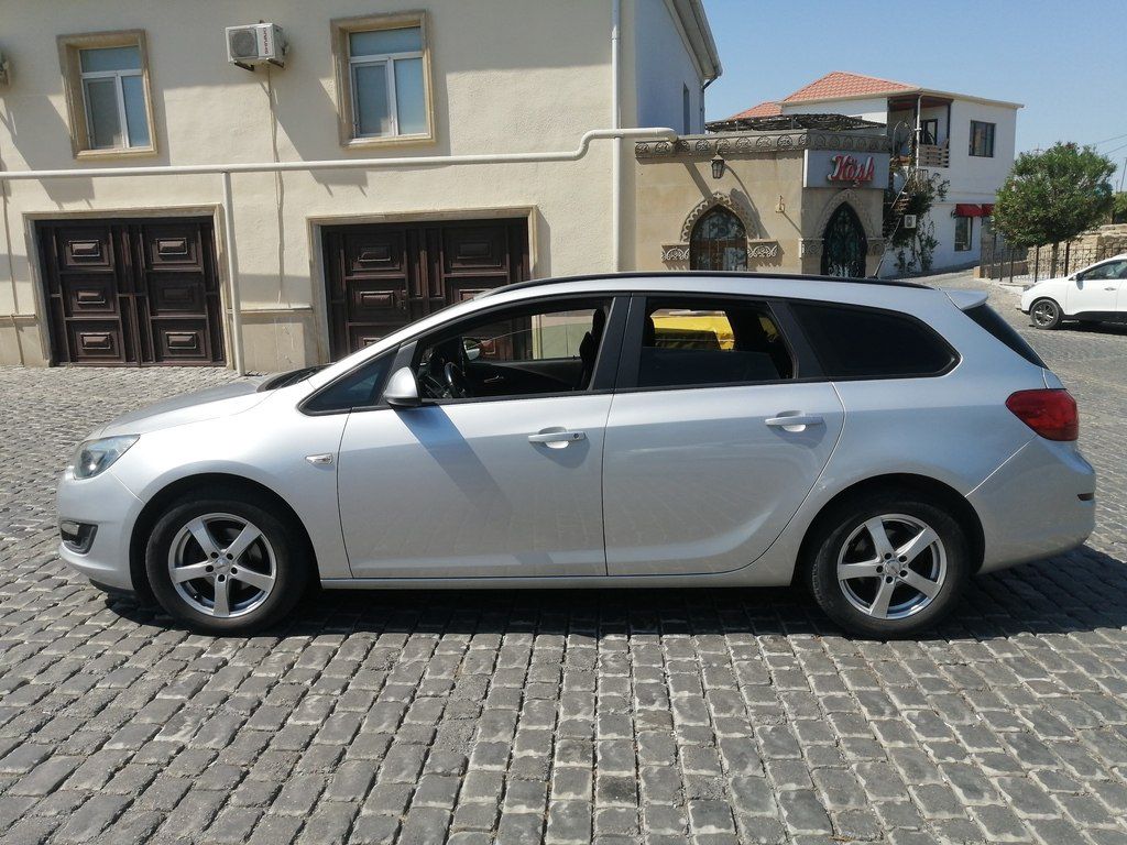 Opel Astra, 1.4 L, 2015 il, 213 000 km — Avtomobillər, Bakı (10)