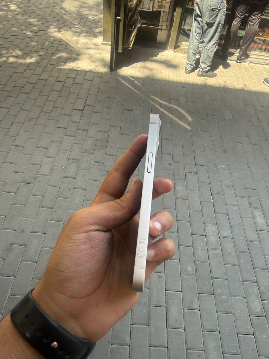 Apple iPhone 13 Starlight 128GB/4GB — Mallar, Bakı (2)