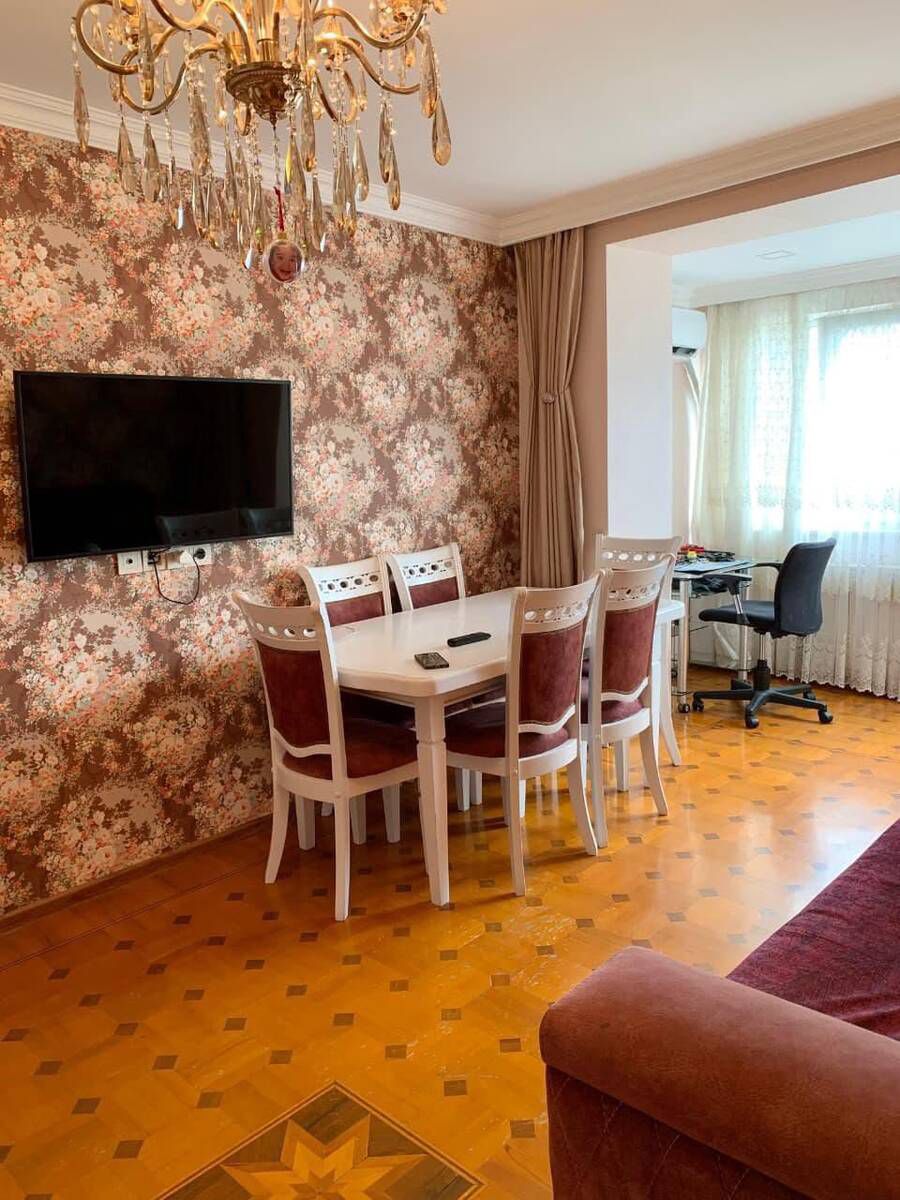 İcarəyə verilir 2 otaqlı köhnə tikili 60 m² — Mənzil, Bakı