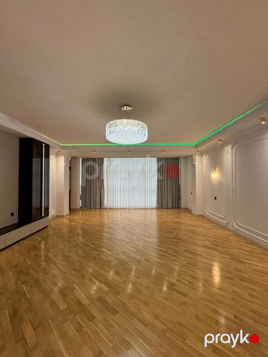 Satılır 4 otaqlı yeni tikili 240 m² — Mənzil, Bakı (12)