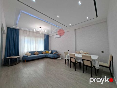 İcarəyə verilir 3 otaqlı yeni tikili 125 m²
