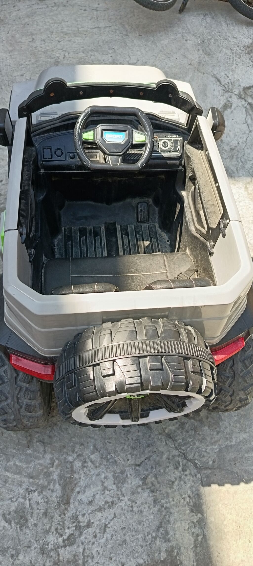 Uşaq elektrik maşını – off-road tipli jeep dizaynı Xüsusiyyətlər: - — Uşaq avtomobilləri, Bakı (3)