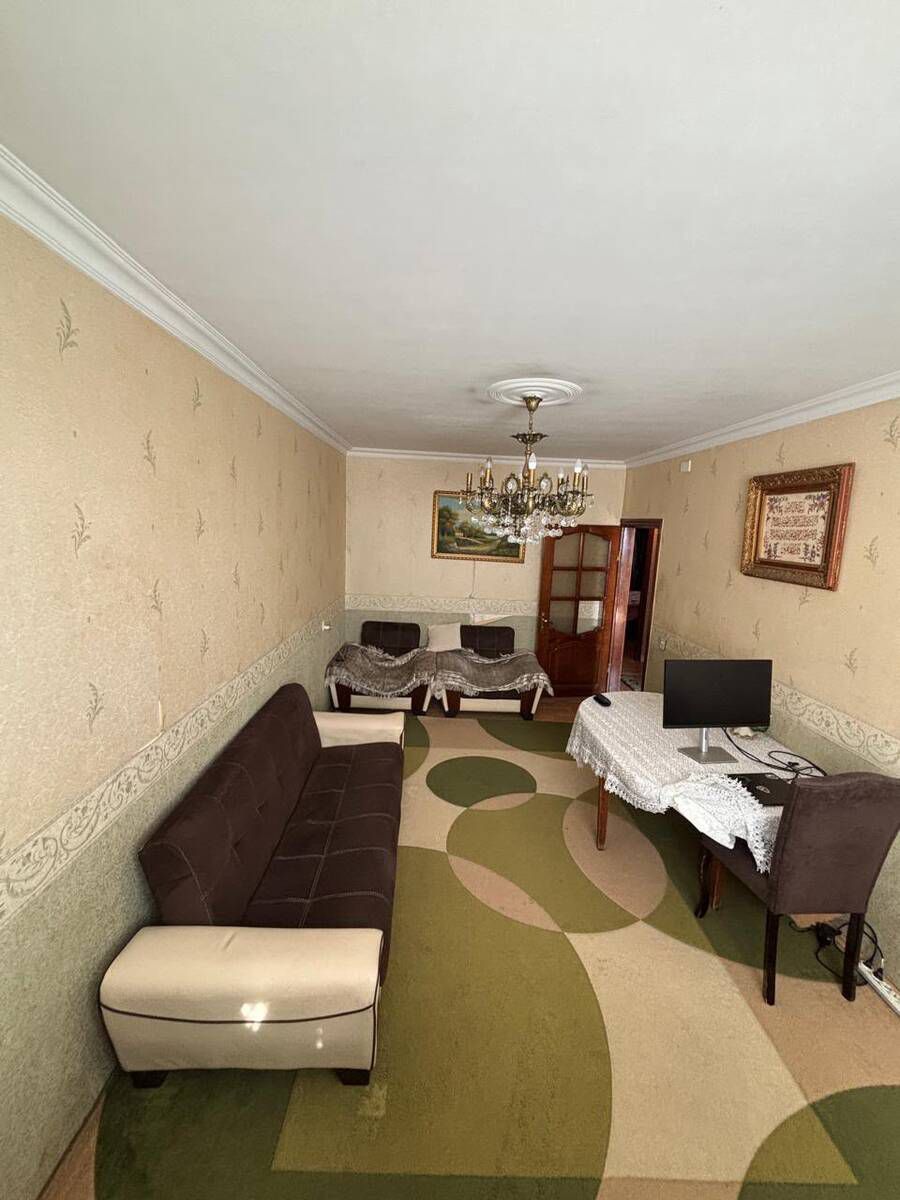 Satılır 2 otaqlı köhnə tikili 70 m² — Mənzil, Bakı