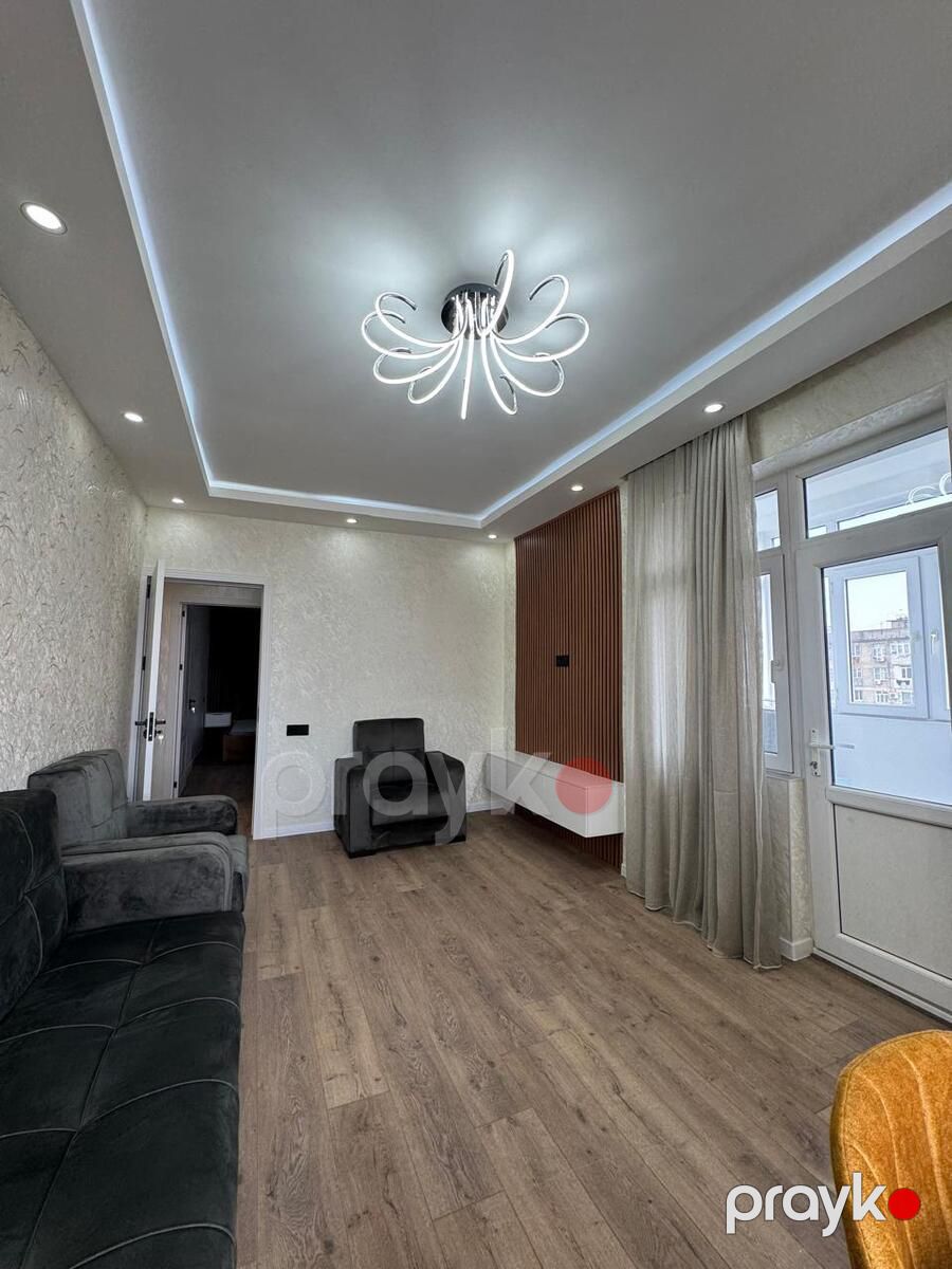 Satılır 2 otaqlı köhnə tikili 65 m² — Mənzil, Bakı (2)