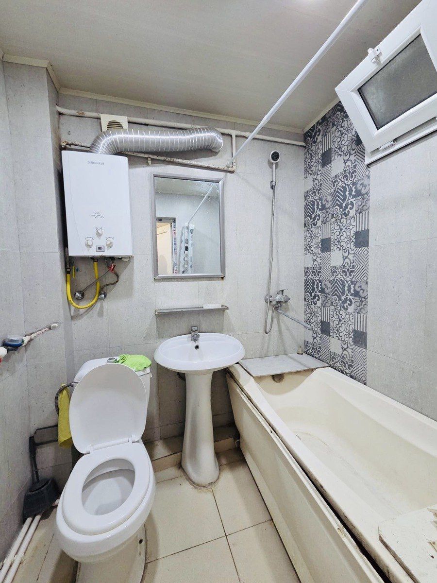 Satılır 2 otaqlı köhnə tikili 43 m² — Mənzil, Bakı (7)