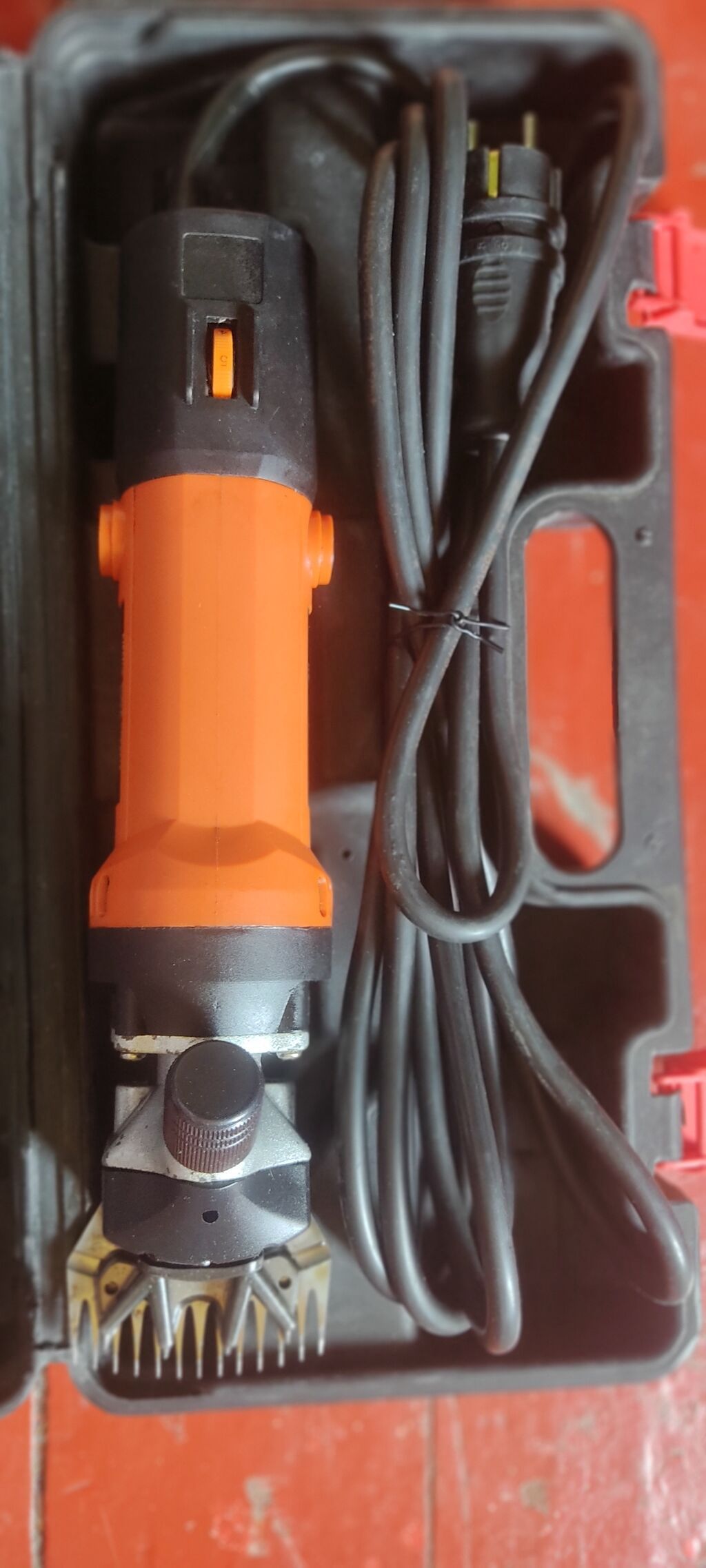 Elektrik qoyun qırxan maşını – ST010 - Tip: Electric Sheep Clippers — Heyvanlar, Sabirabad (5)
