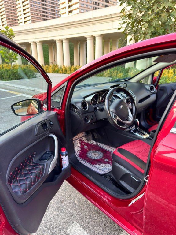 Ford Fiesta, 1.6 L, 2010 il, 278 417 km — Avtomobillər, Bakı (11)