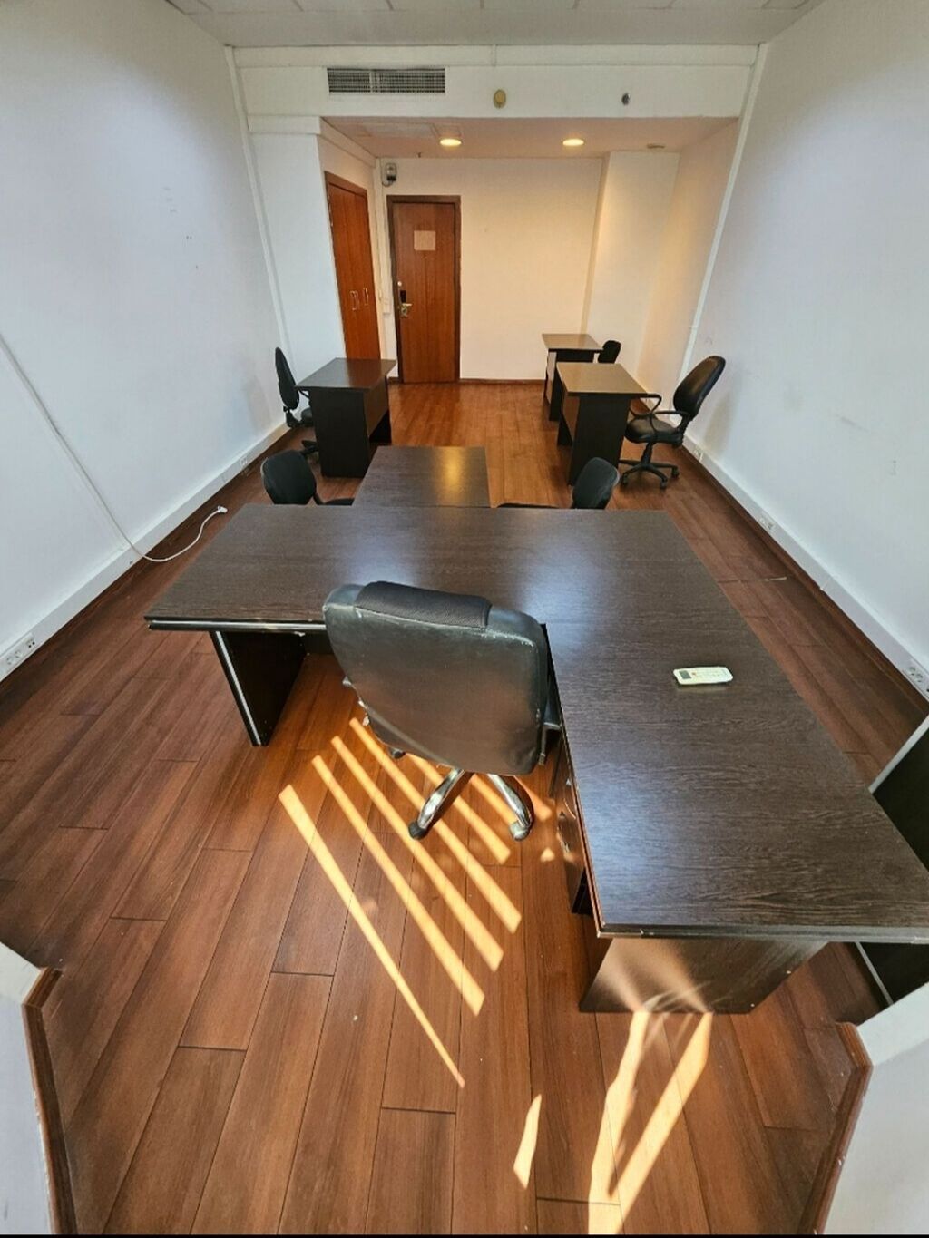 🏢 İCARƏYƏ OFİS VERİLİR 📍 Ünvan: Bakı, Nəsimi rayonu, Tbilisi