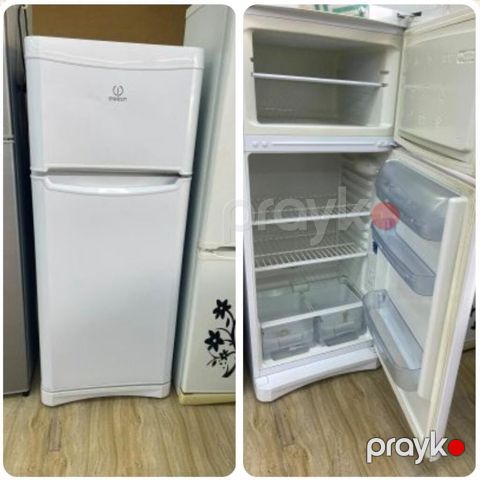 Soyuducu Indesit 290azn. Ishlekdir. Unvan Xirdalan. *N17