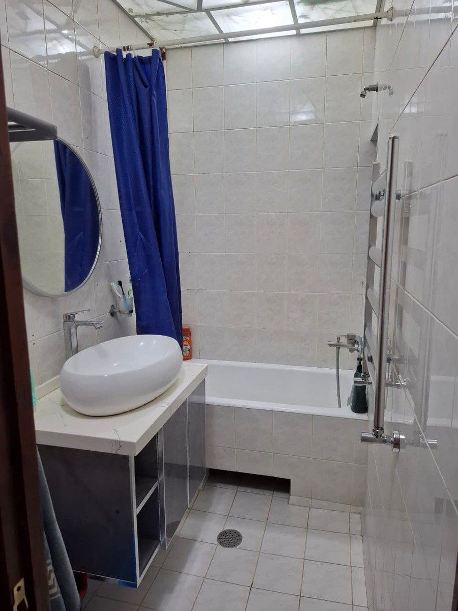 Satılır 2 otaqlı köhnə tikili 65 m² — Mənzil, Bakı (9)