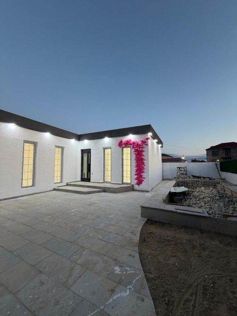 Bağ evi, Şüvəlan qəs. — Bakı
