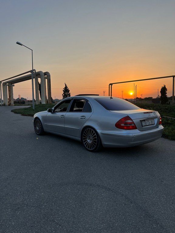 Mercedes E 240, 2.6 L, 2002 il, 350 000 km — Avtomobillər, Bakı (3)