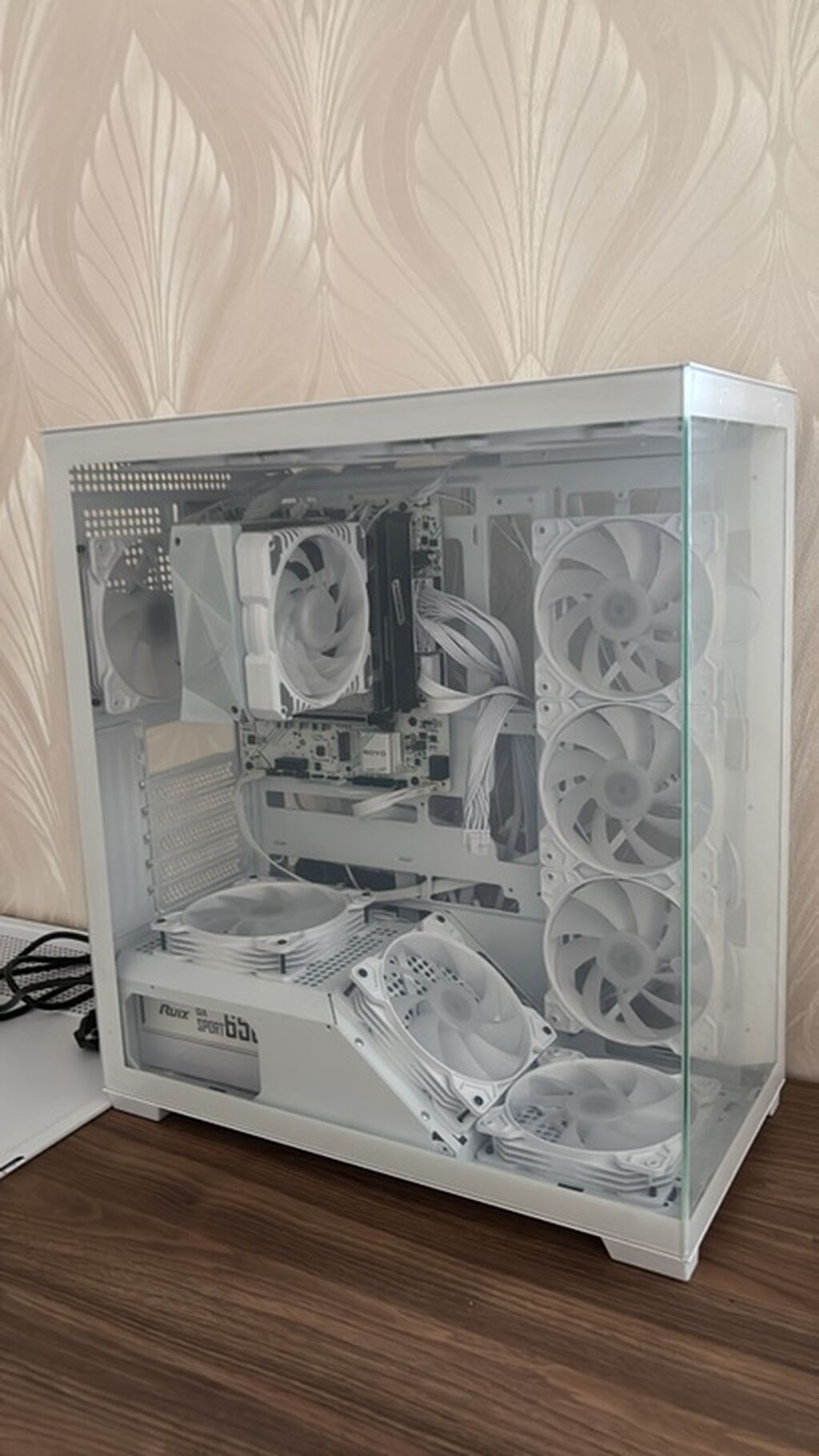 B550m plata 16 gb kingston orginal 3200 mhz ram Ryzen 7 5700x Rx580 8