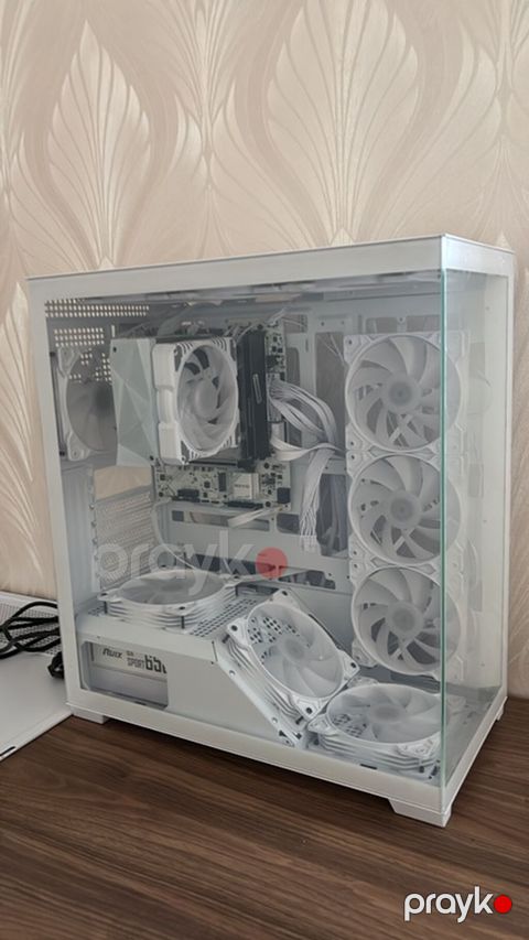 B550m plata 16 gb kingston orginal 3200 mhz ram Ryzen 7 5700x Rx580 8