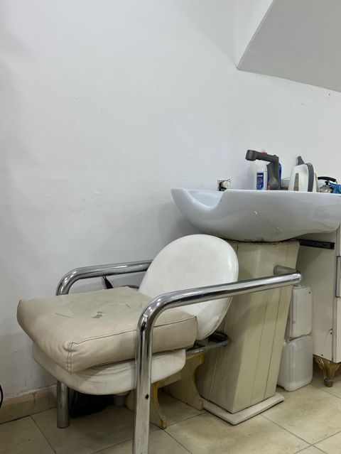 Salon üçün saç yuma qurğusu
