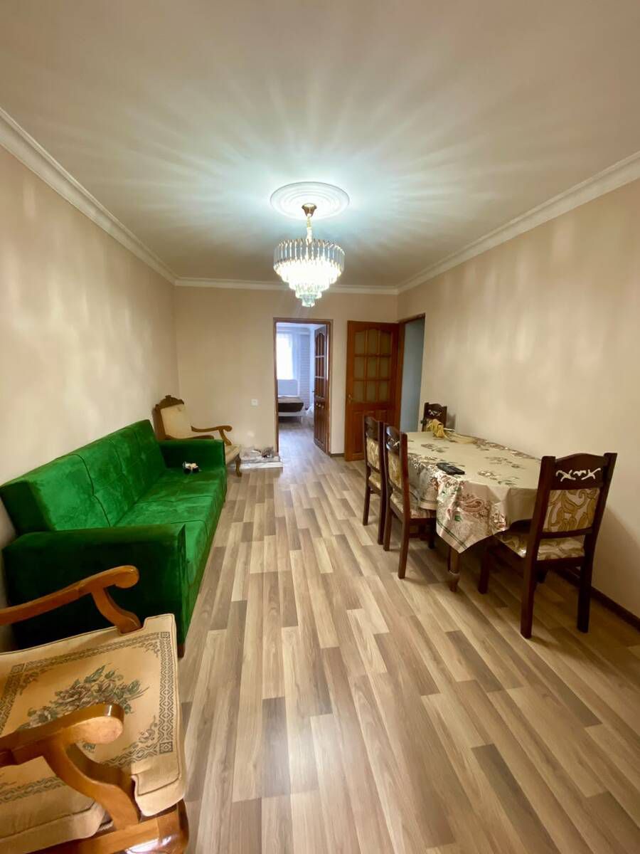 Satılır 2 otaqlı köhnə tikili 55 m² — Mənzil, Bakı (2)