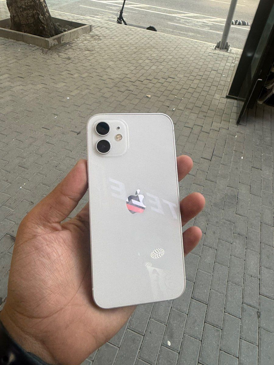 Apple iPhone 12 White 128GB/4GB — Smartfonlar, Bakı