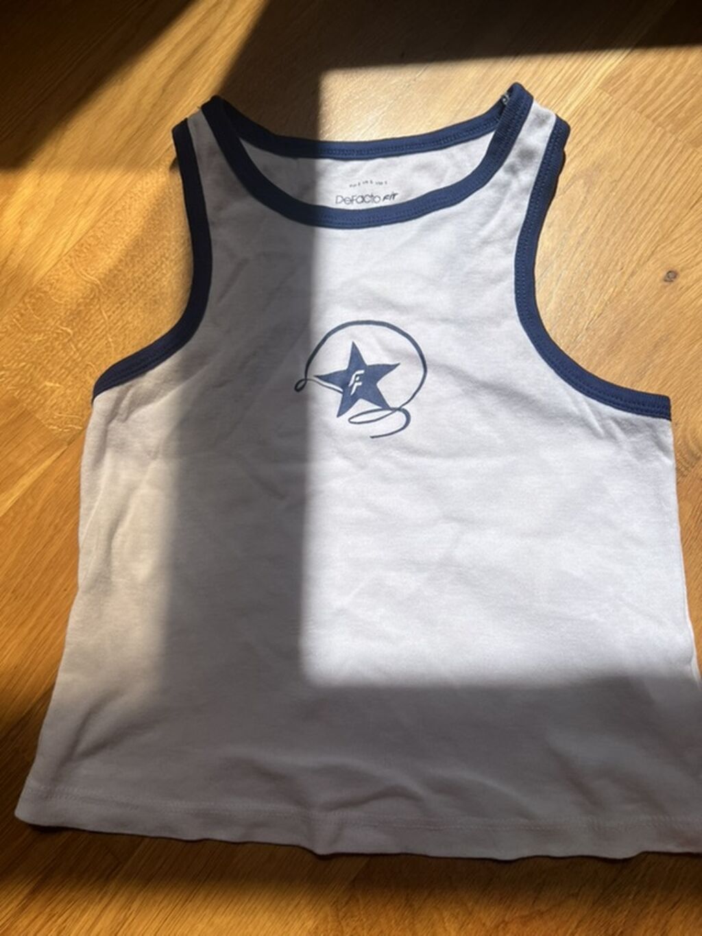 Uşaq T-Shirt dəsti 1) Old Navy T‑shirt - Rəng: boz melanj - Ön hissədə — Şəxsi əşyalar, Bakı (9)