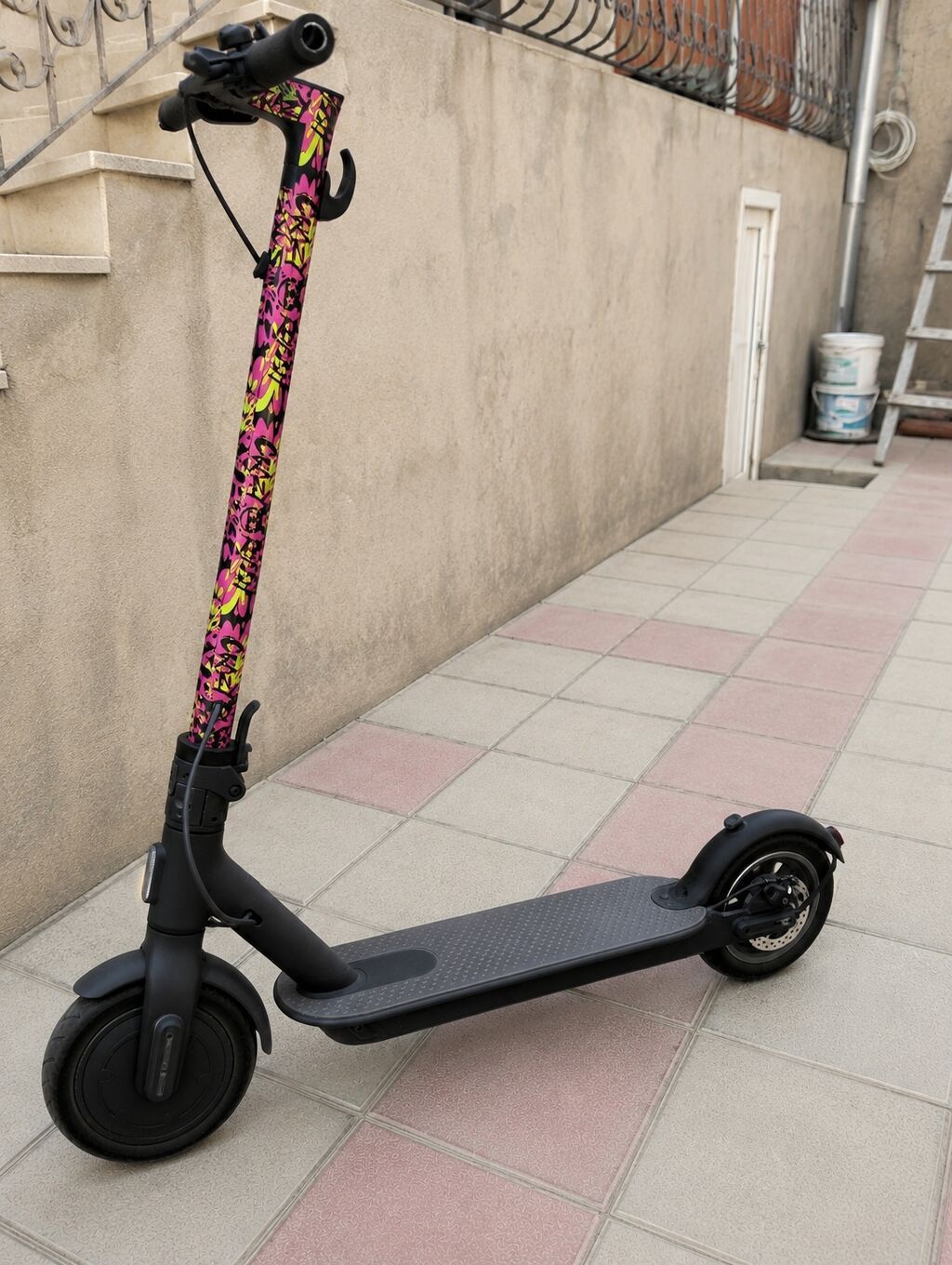 Elektrik skuter – şəhərdaxili gediş-gəliş üçün praktik model - Güclü — Mallar, Mehdiabad (9)